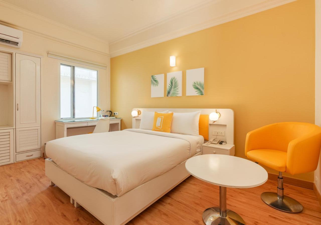 Bloom Boutique - Connaught Place Area New Delhi Extérieur photo